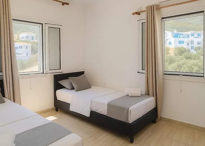 Appartamento Beachfront Ela Luxury With Jacuzzi & Views