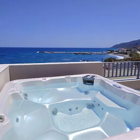 Apartament Beachfront Ela Luxury With Jacuzzi & Views *