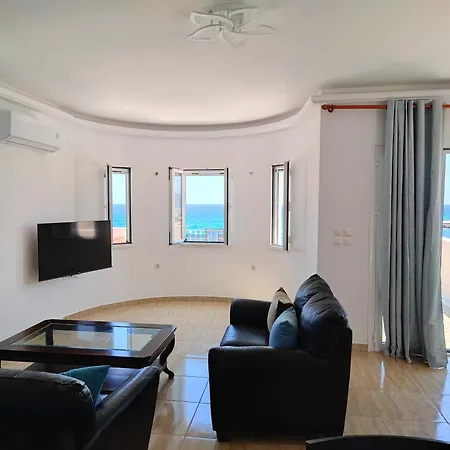 Beachfront Panorama Kythira Jacuzzi & Sea View *