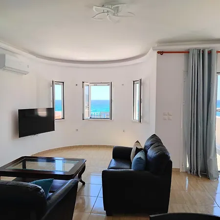 Beachfront Panorama Kythira Jacuzzi & Sea View * Agia Pelagia (Kythira)