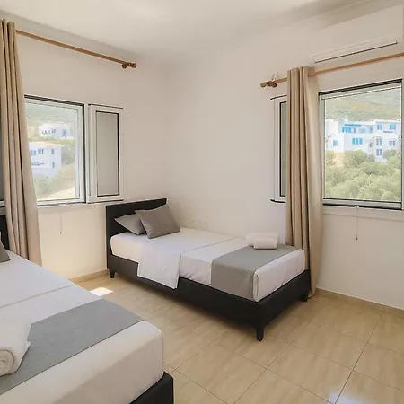 Beachfront Panorama Kythira Jacuzzi & Sea View Agia Pelagia (Kythira)