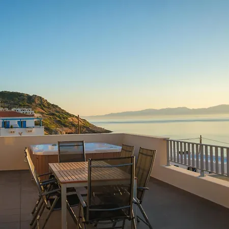 Beachfront Panorama Kythira Jacuzzi & Sea View Agia Pelagia (Kythira)