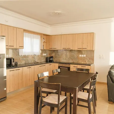 Beachfront Panorama Kythira Jacuzzi & Sea View *