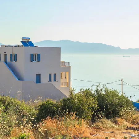 Beachfront Panorama Kythira Jacuzzi & Sea View *